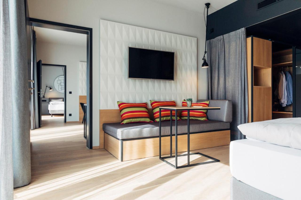Harry'S Home Steyr Hotel & Apartments Extérieur photo