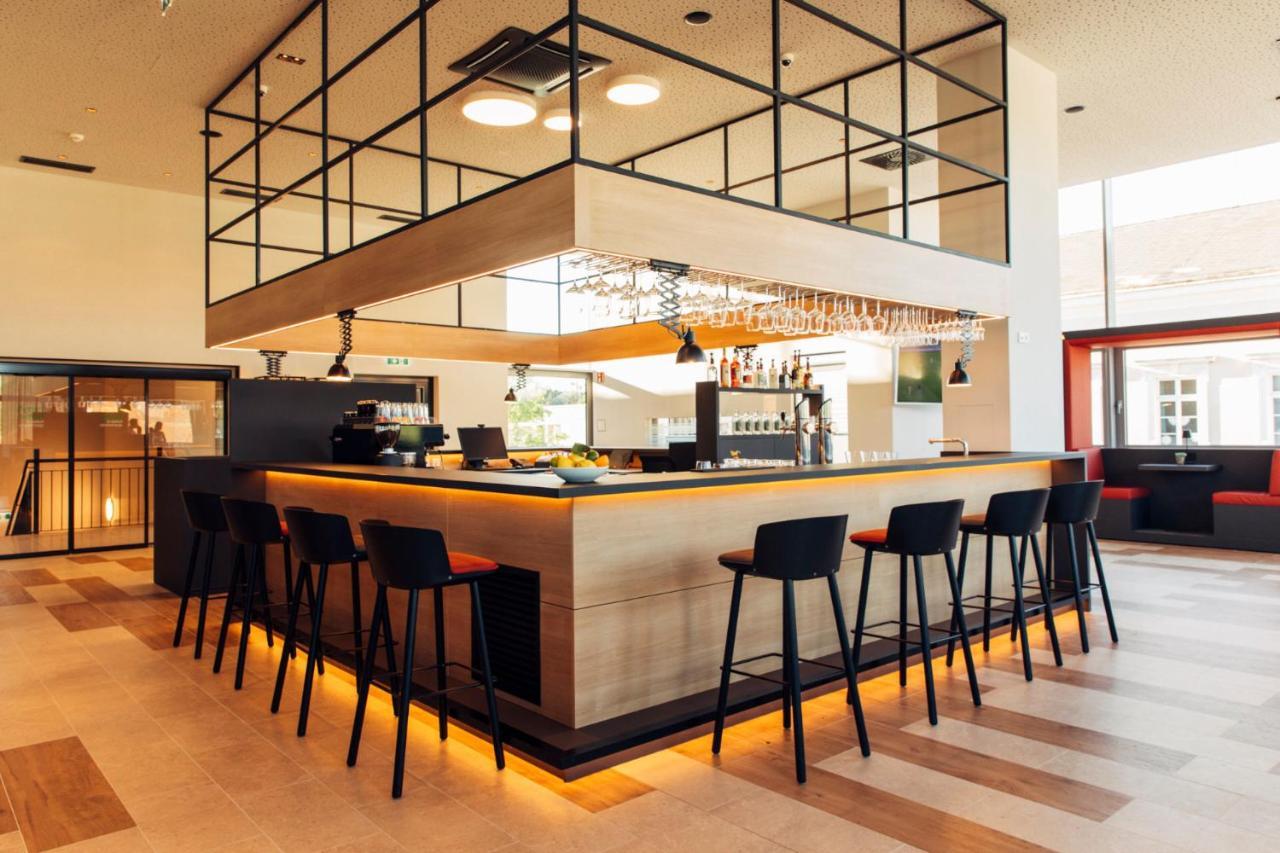 Harry'S Home Steyr Hotel & Apartments Extérieur photo